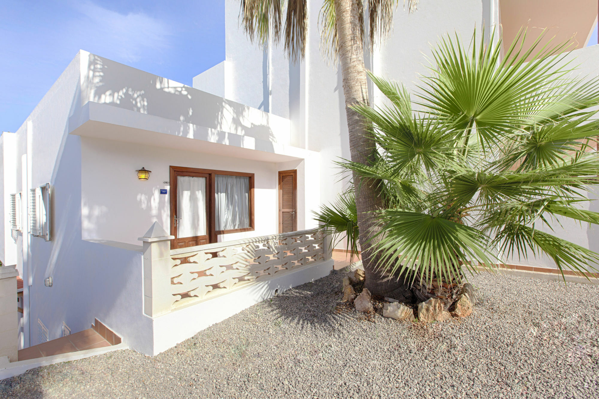Apartamentos Colomar Santa Eularia des Riu Exterior photo